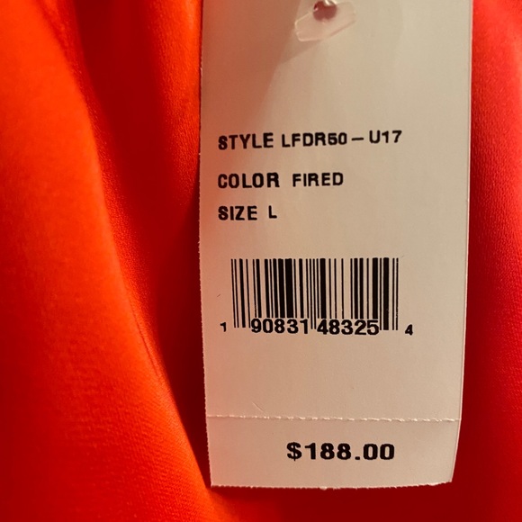 Lovers and Friends World Traveler Dress. NWT - Picture 4 of 7